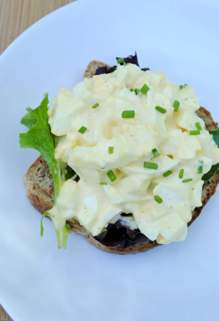 Egg salad on bread