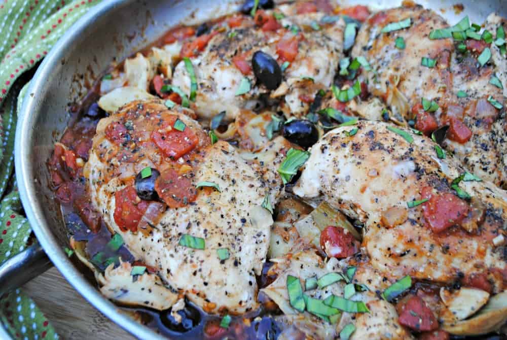 Mediterranean chicken skillet