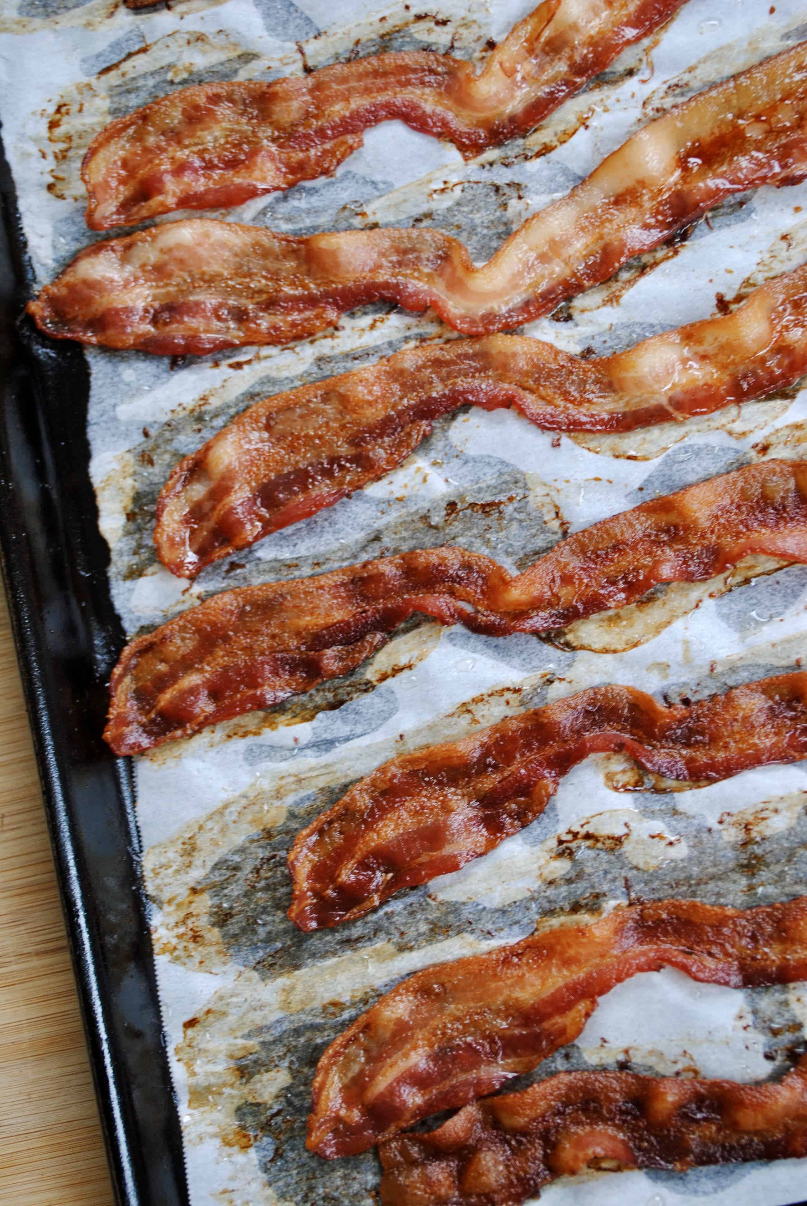 How to cook bacon in the oven.