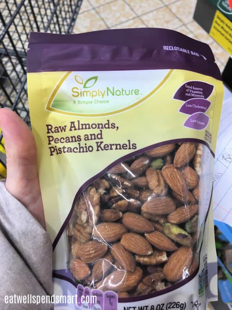 Mixed nuts. 50 cheap healthy snacks