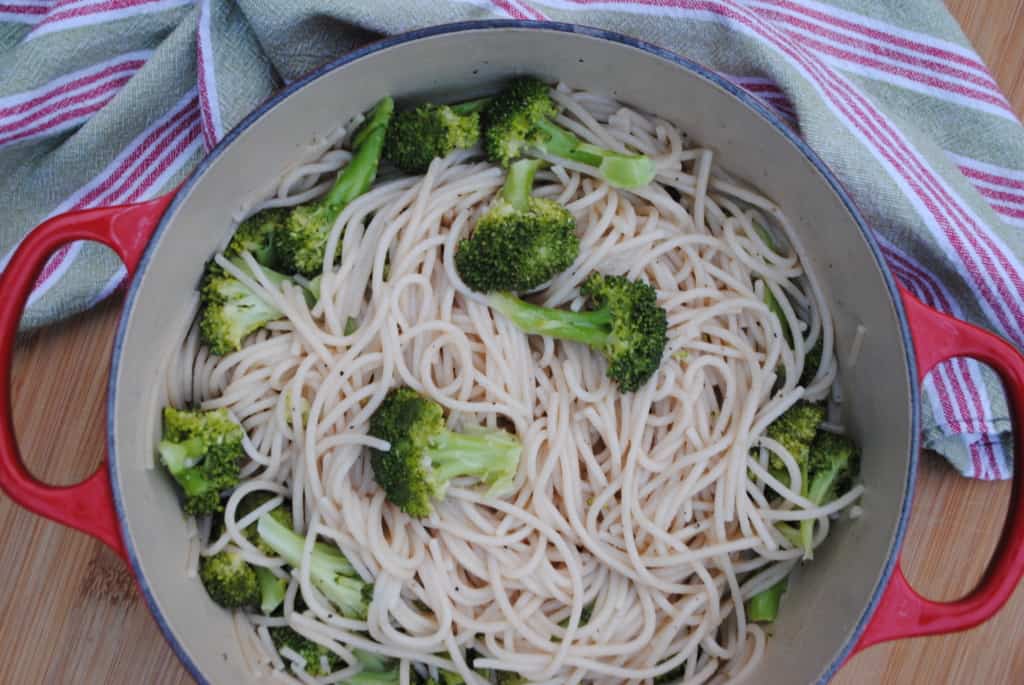 Lemon broccoli pasta