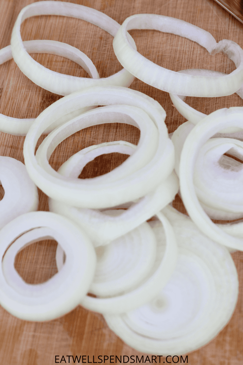 sliced onion ring