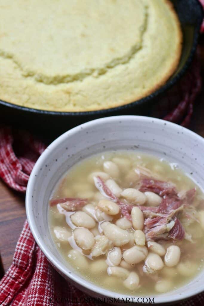 slow cooker great northern beans and ham with cornbread